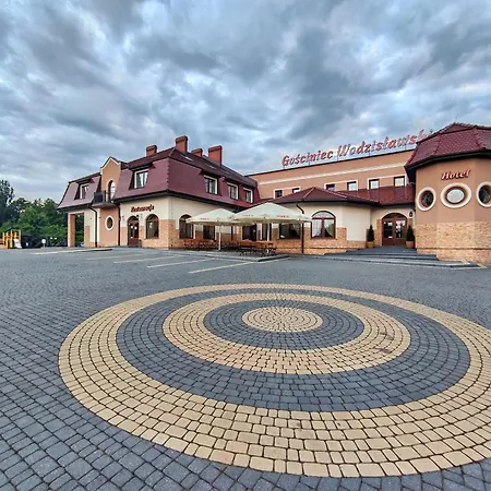 ゲストハウス Gosciniec Wodzislawski
